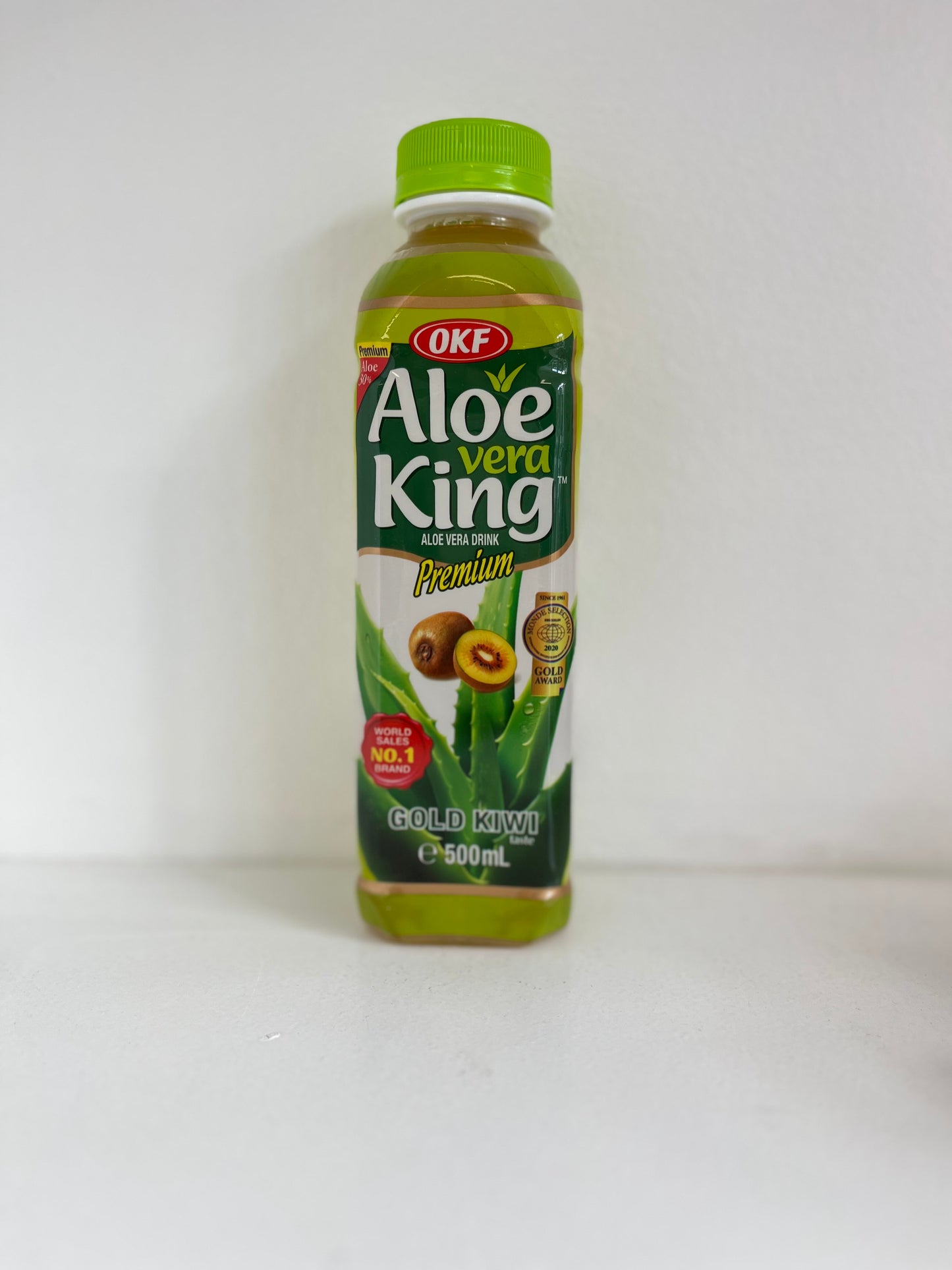 Aloe vera drink with kiwi